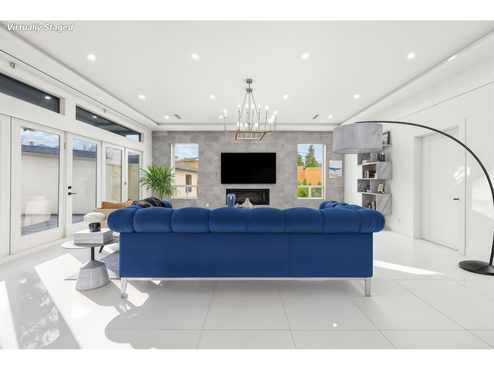5585 148 Street Property Photo 16