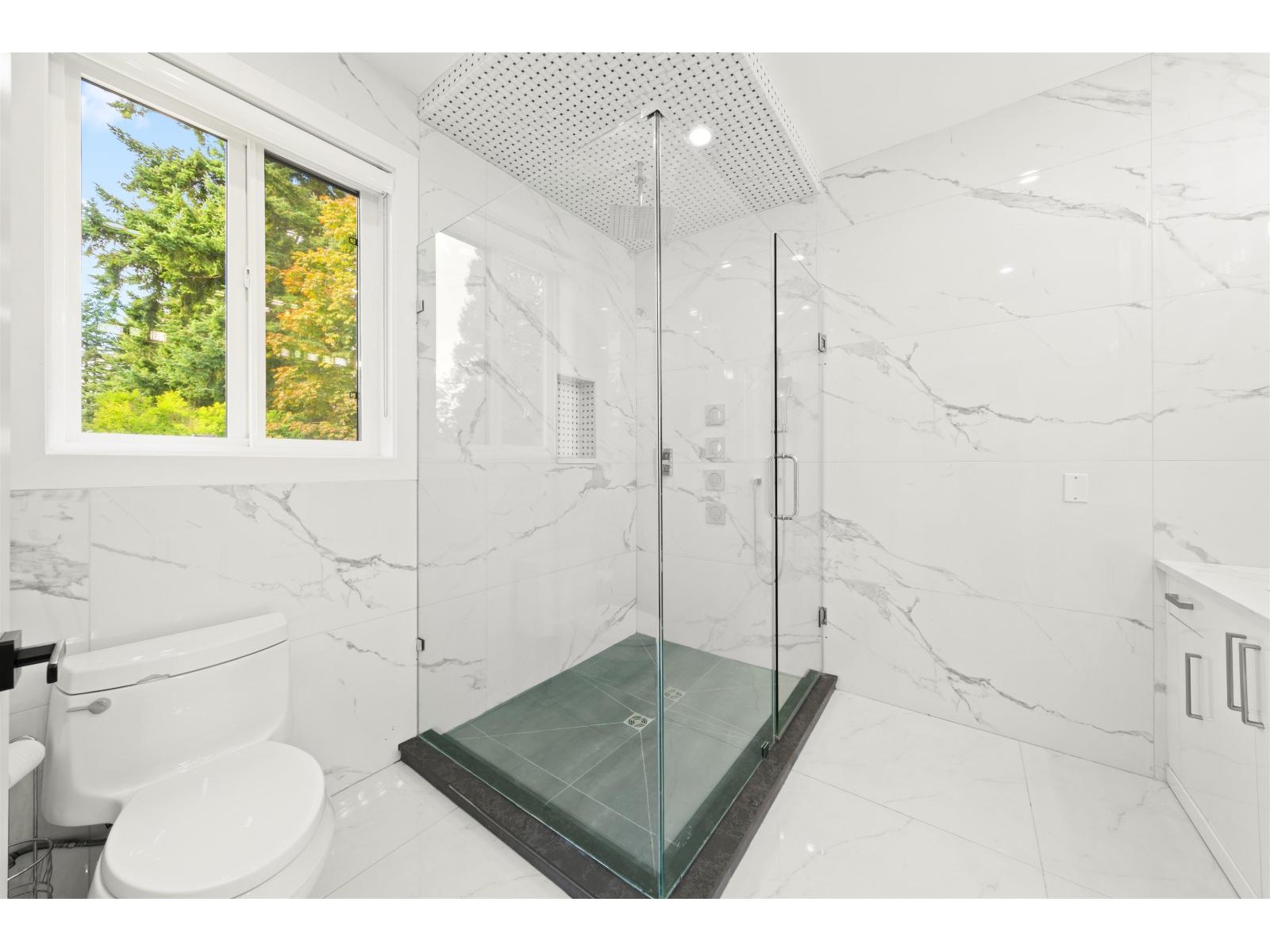 5585 148 Street Property Photo 20