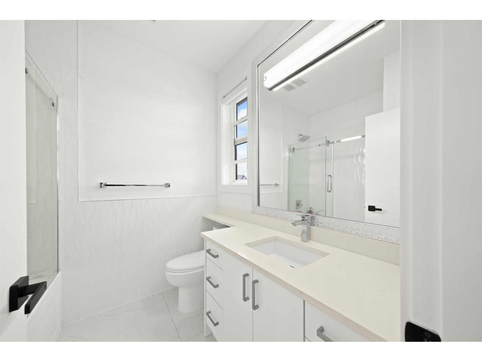 5585 148 Street Property Photo 26