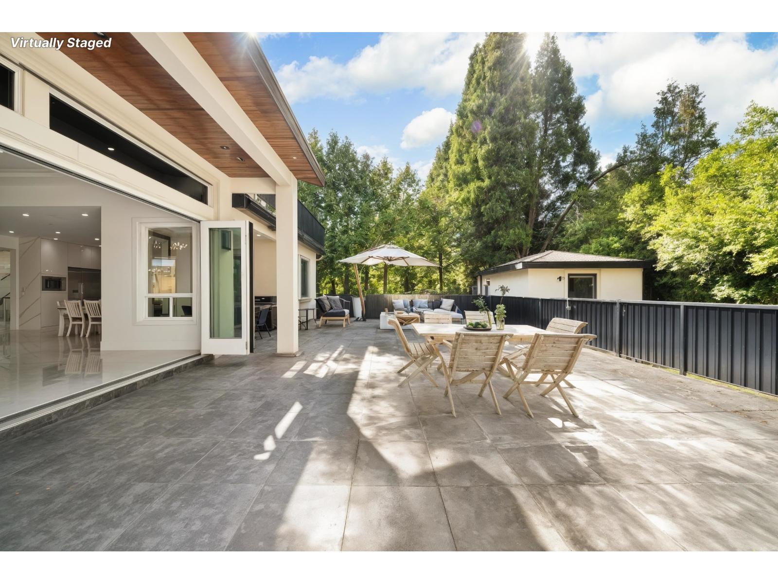 5585 148 Street Property Photo 31