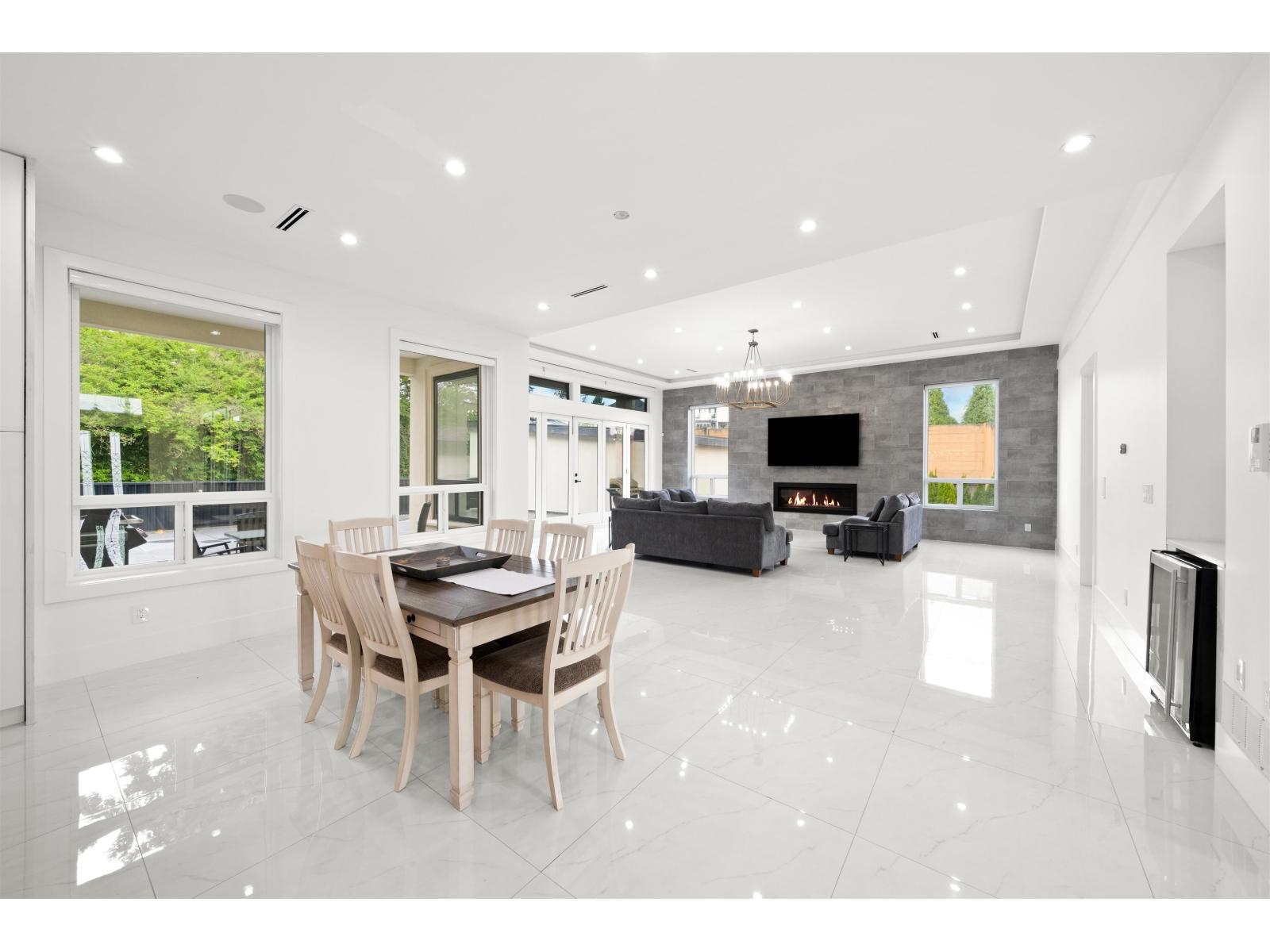 5585 148 Street Property Photo 35