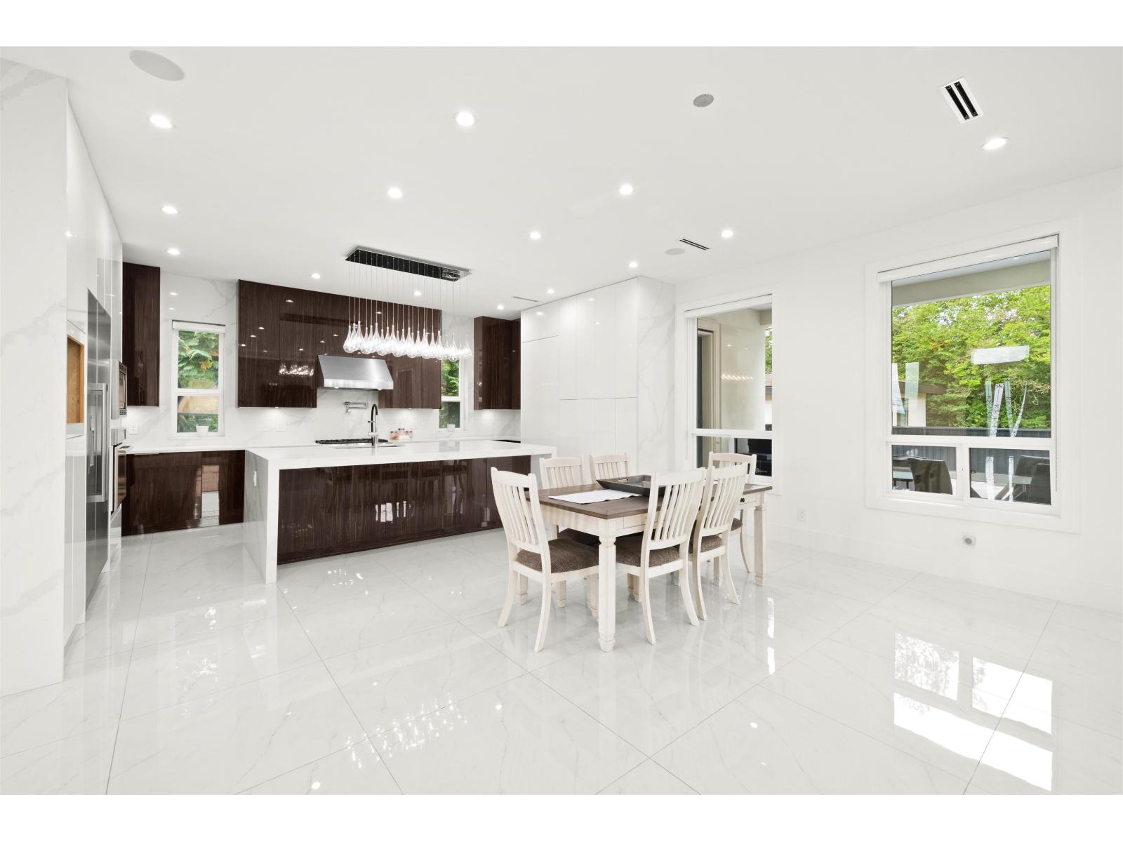 5585 148 Street Property Photo 38