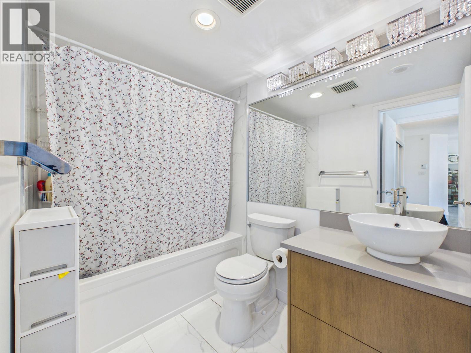 1405 6622 Southoaks Crescent Property Photo 27