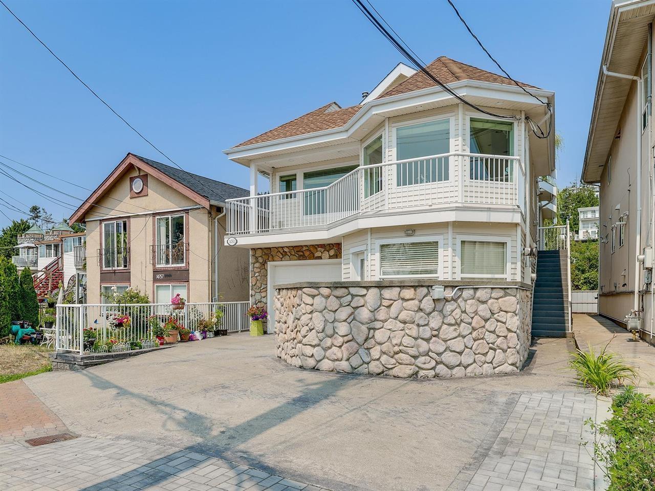 14763 Marine Drive Property Photo 2
