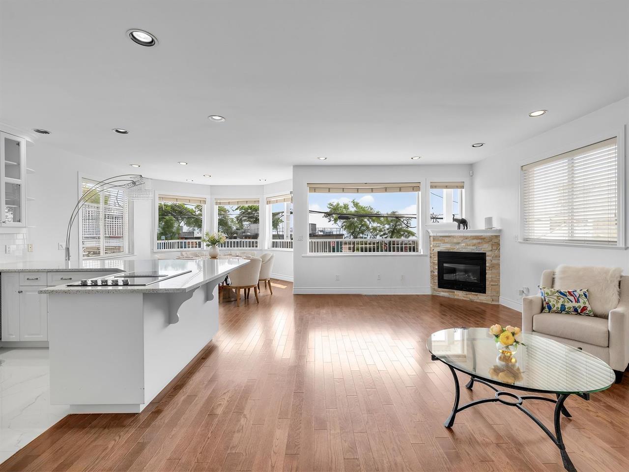 14763 Marine Drive Property Photo 6