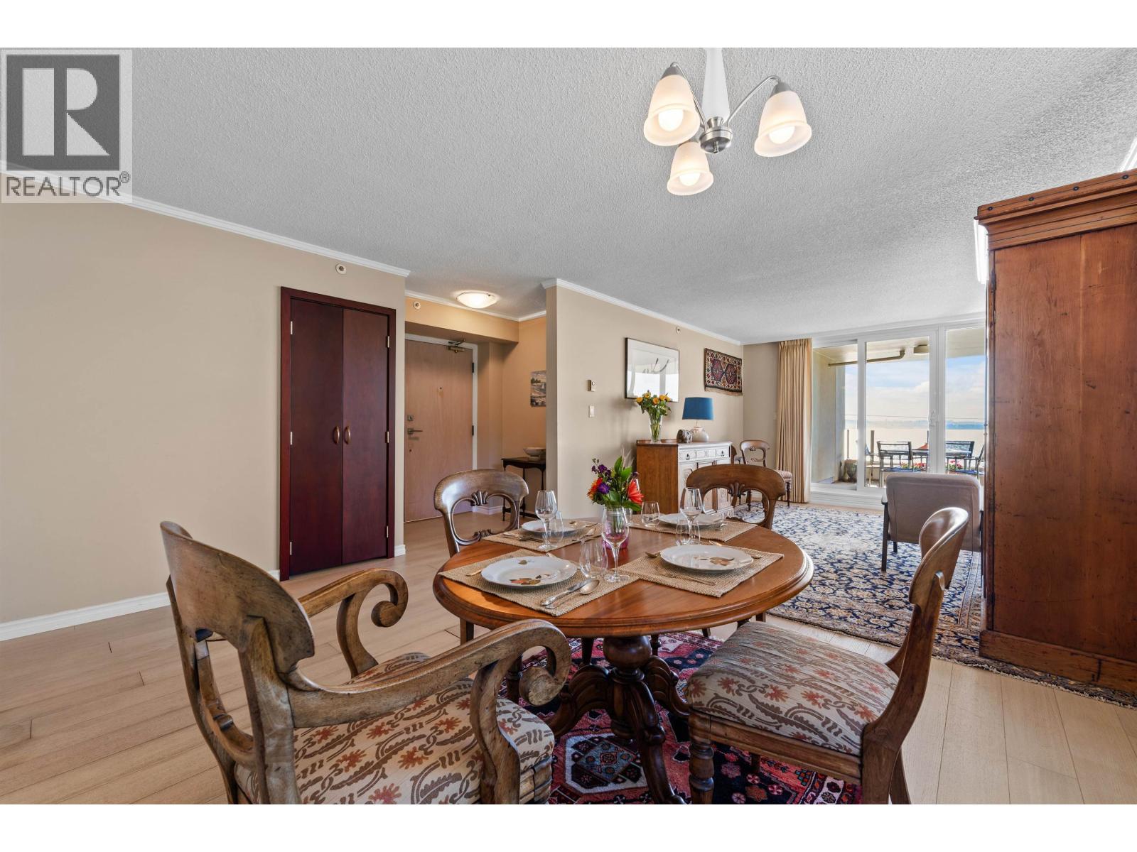 103 2280 Bellevue Avenue Property Photo 13