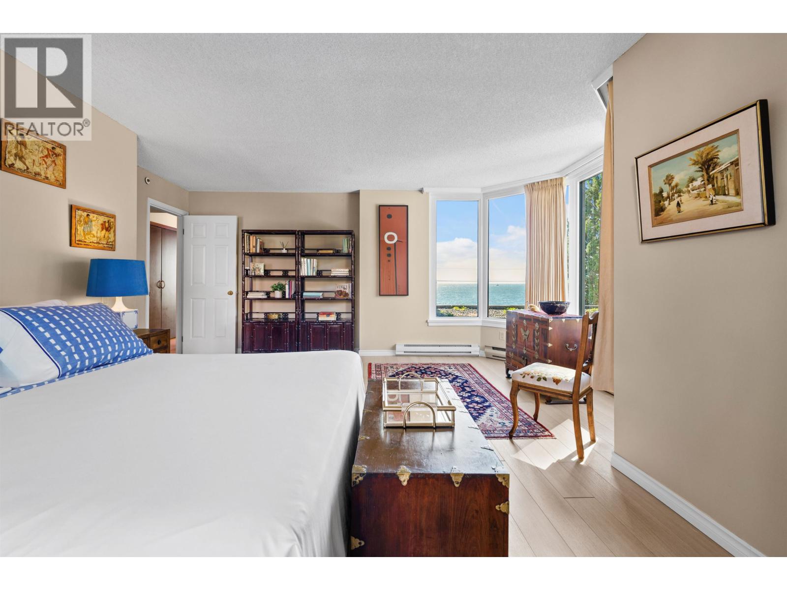 103 2280 Bellevue Avenue Property Photo 21