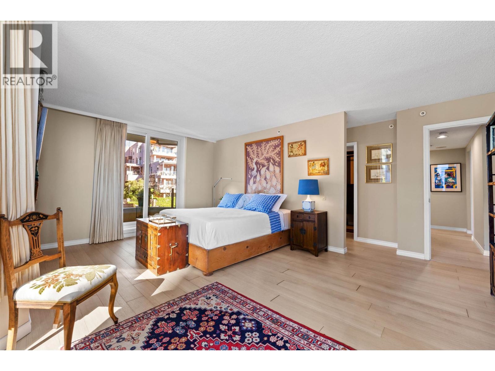 103 2280 Bellevue Avenue Property Photo 23