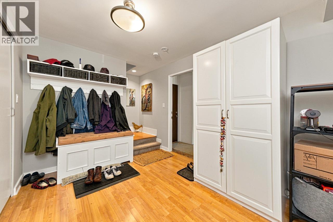 950 Tollcross Road Property Photo 27