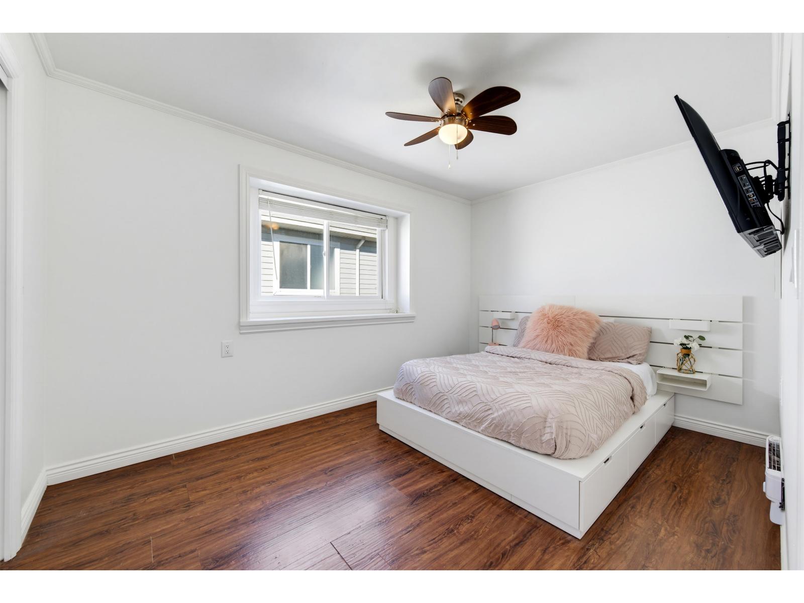 8256 170 Street Property Photo 27