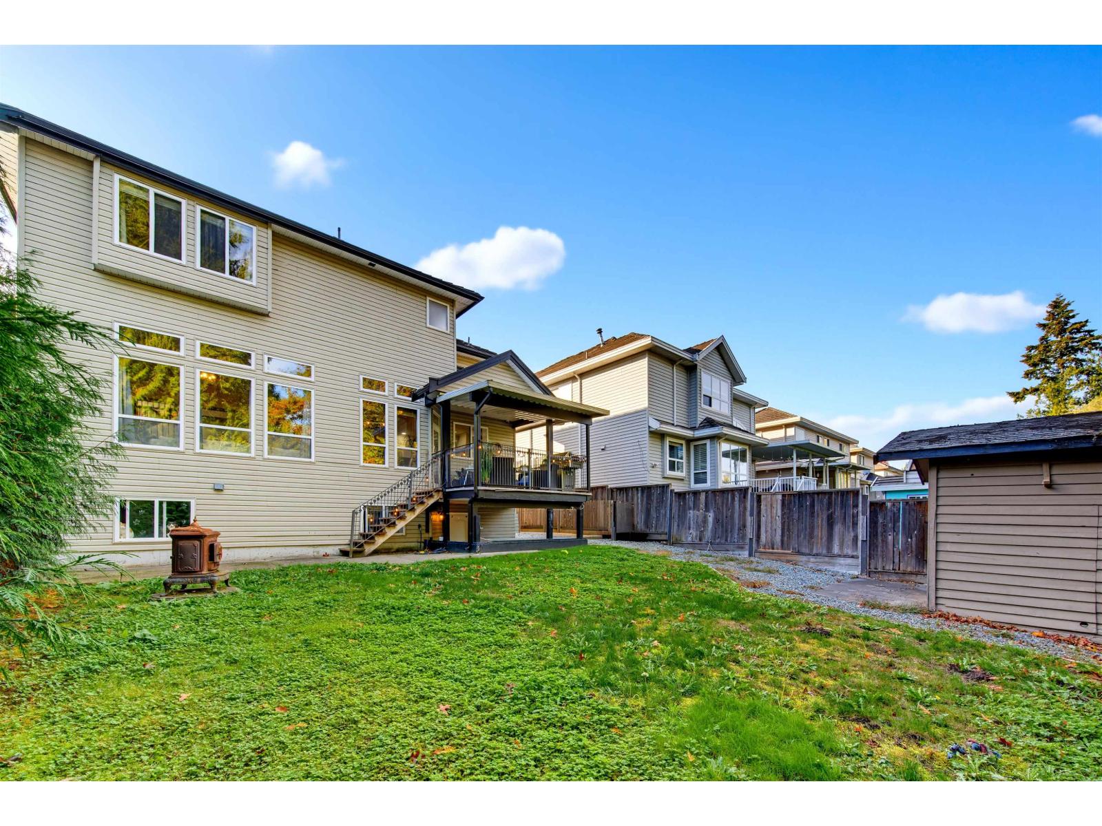 8256 170 Street Property Photo 32