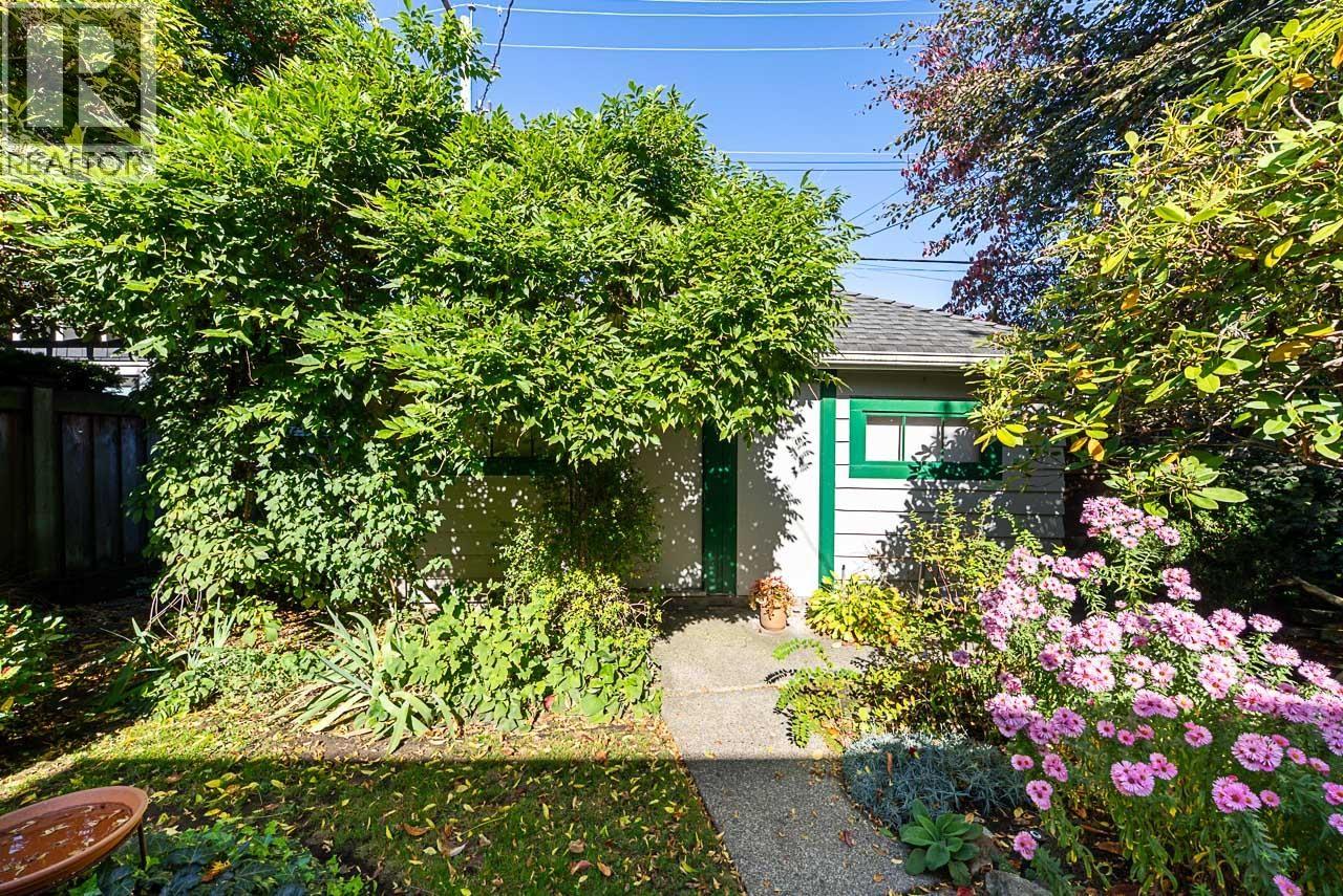 1881 Whyte Avenue Property Photo 31