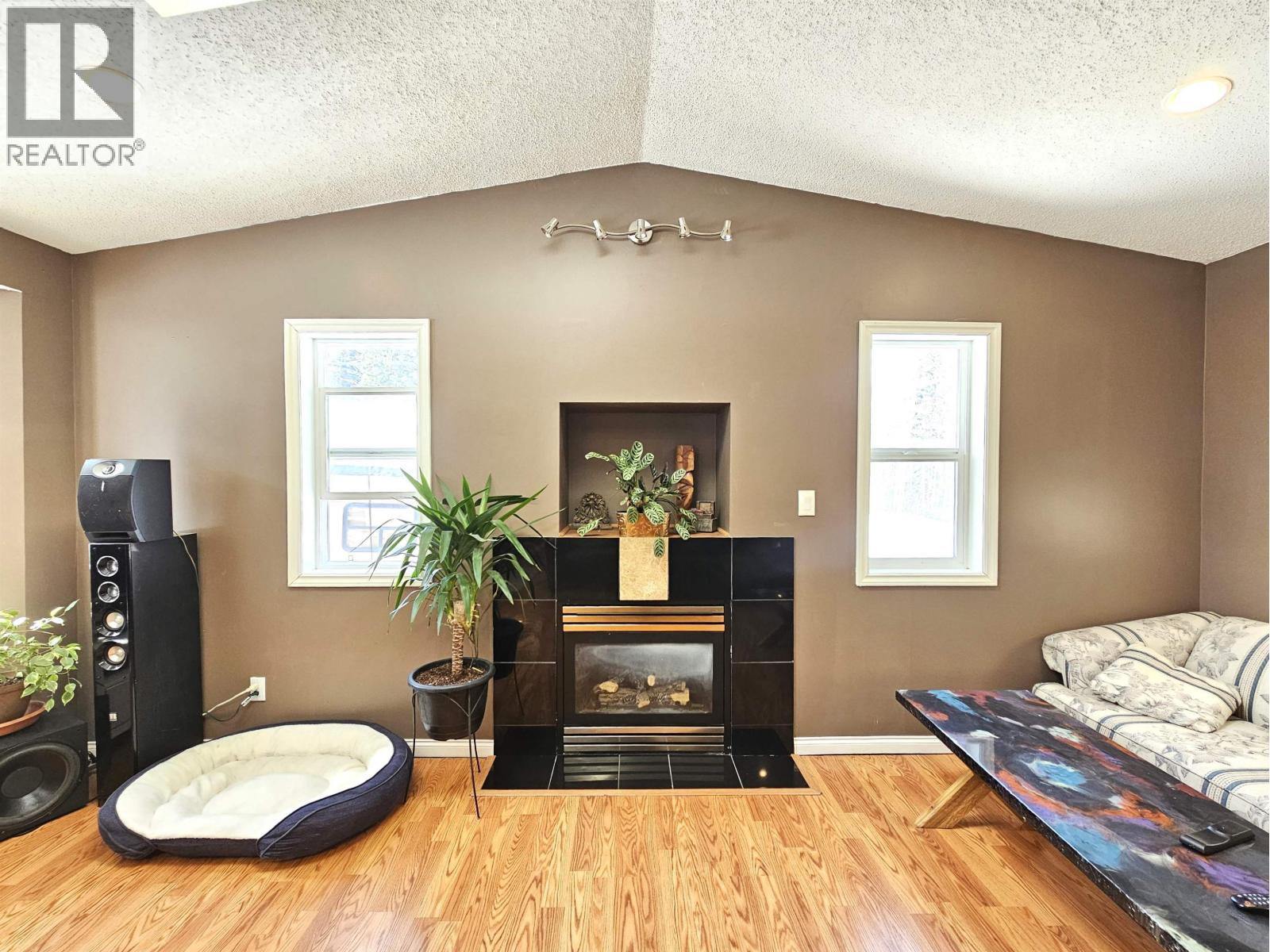5408 E Purdue Road Property Photo 6