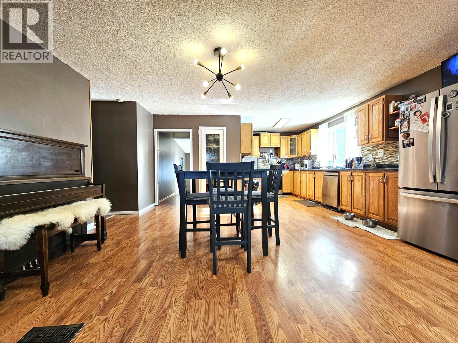 5408 E Purdue Road Property Photo 7
