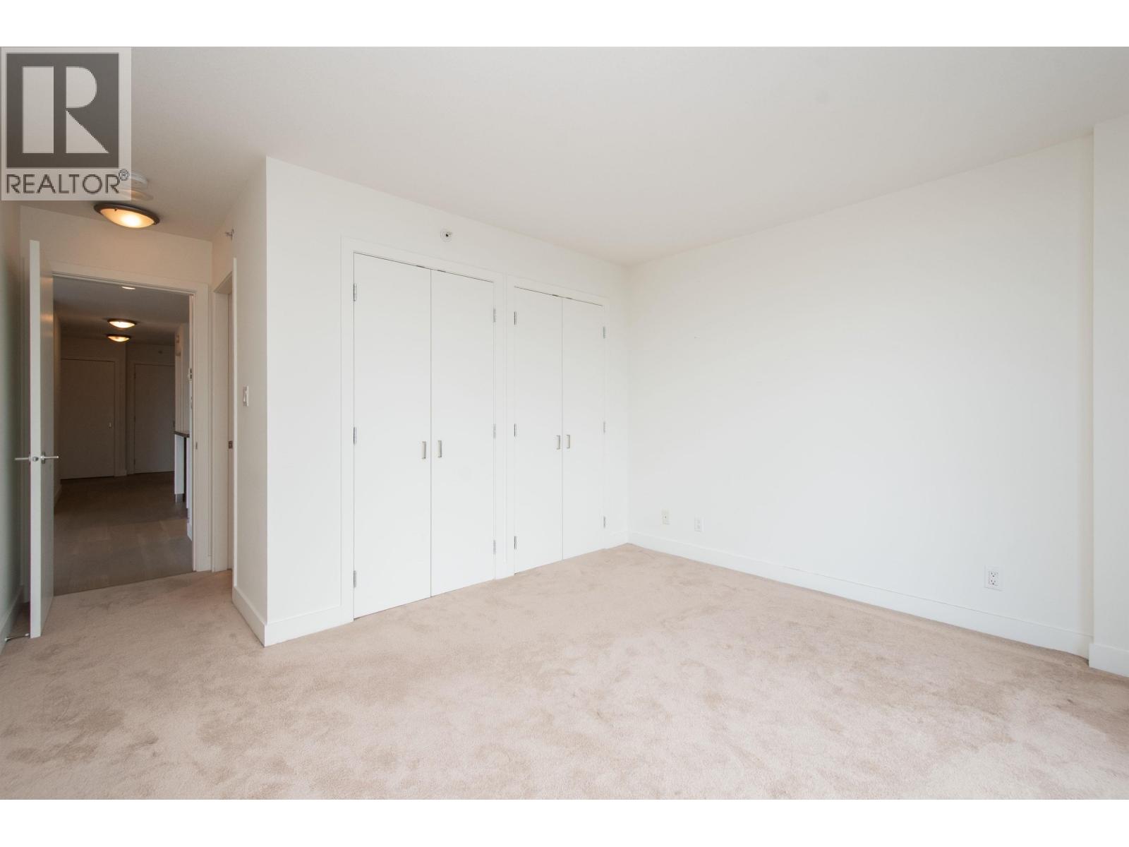 712 175 W 1st Street Property Photo 19