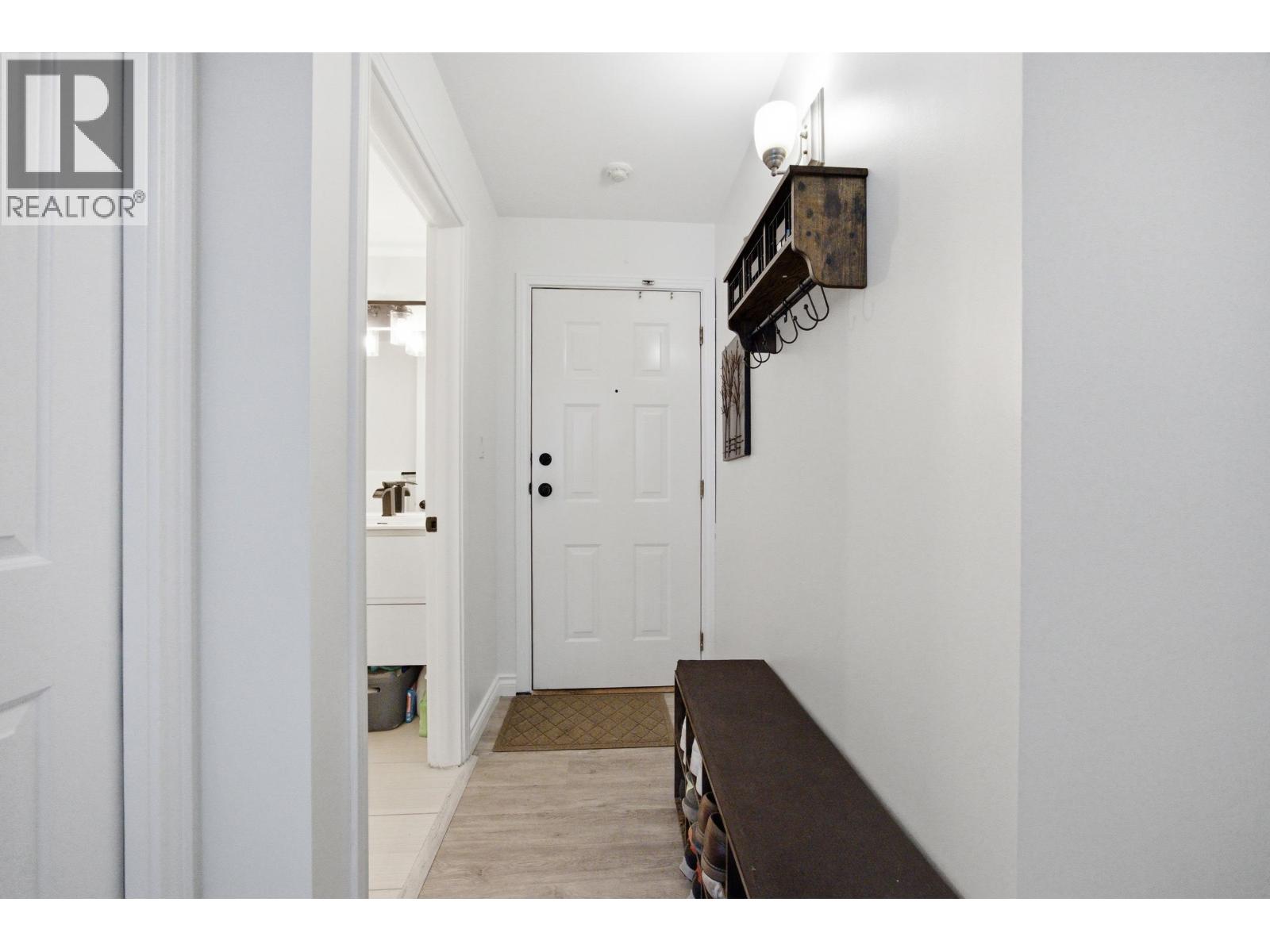 101 175 W 4th Street Property Photo 21