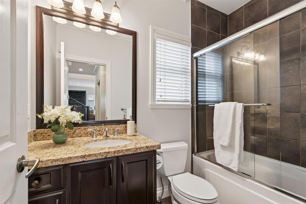 21857 51 Avenue Property Photo 18