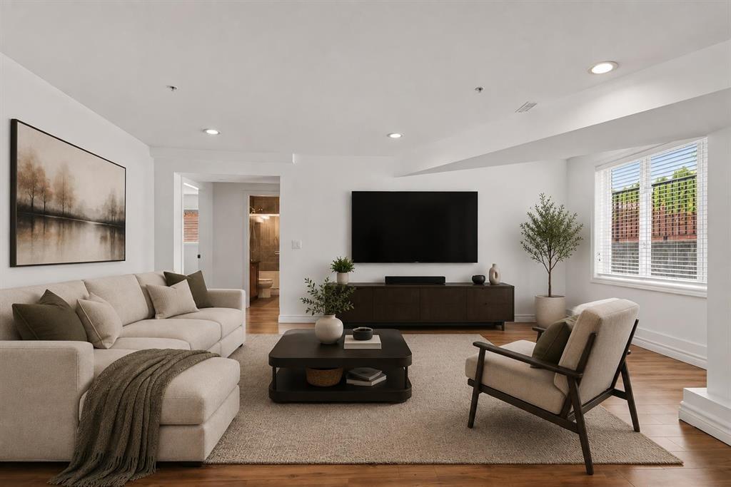 21857 51 Avenue Property Photo 33