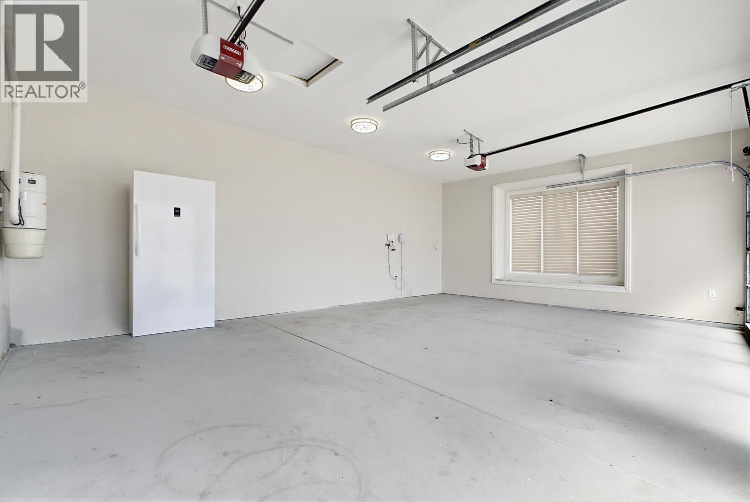 5500 Cathay Road Property Photo 25