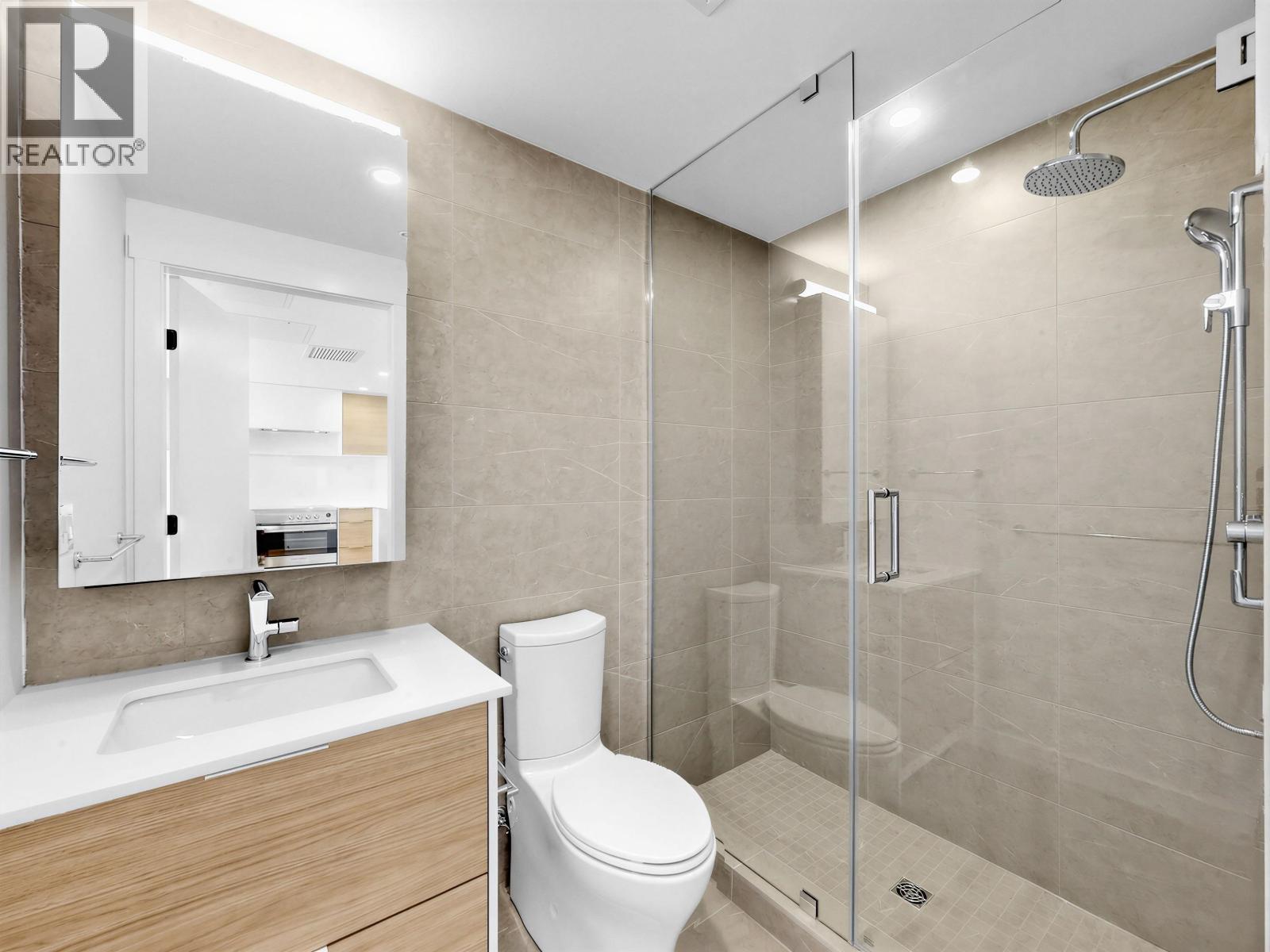 504 6485 Manitoba Street Property Photo 14