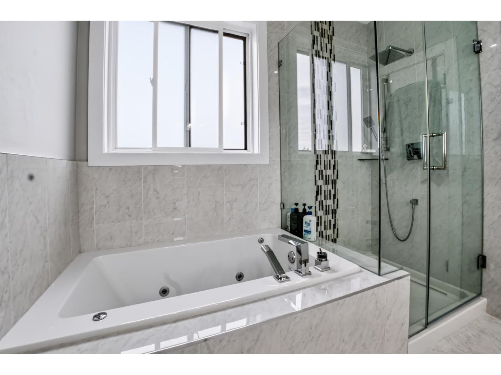 16772 16a Avenue Property Photo 20