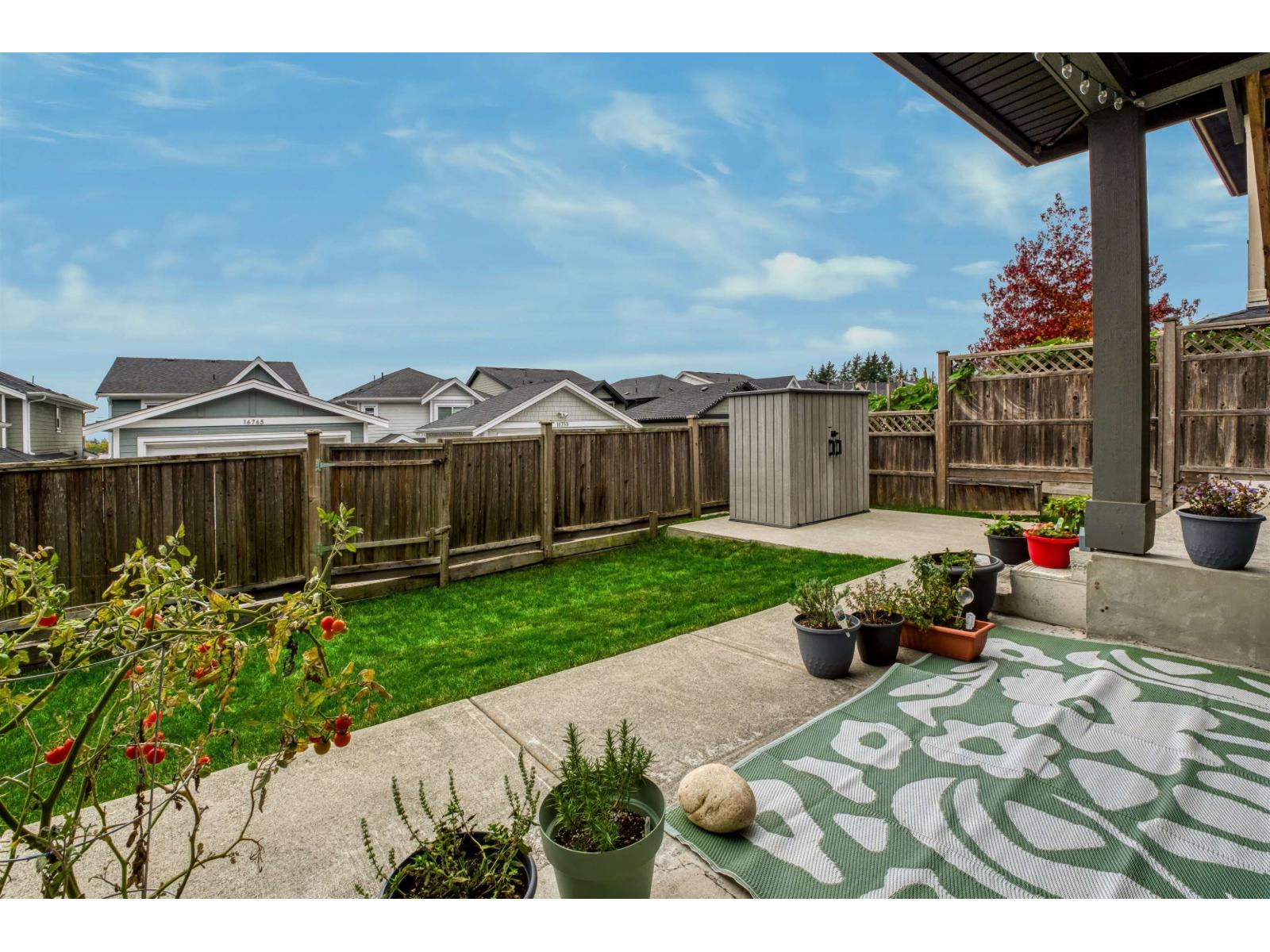 16772 16a Avenue Property Photo 30