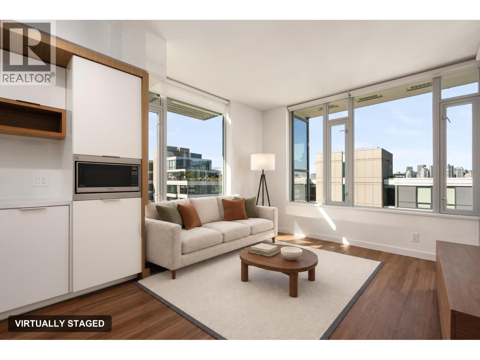 1408 1661 Quebec Street Property Photo 5