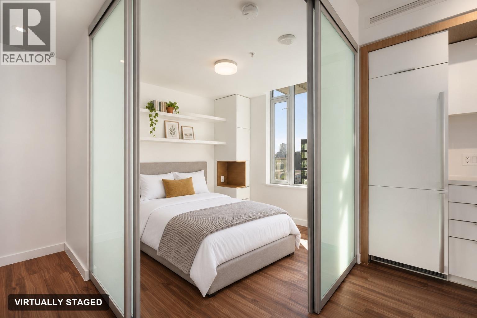 1408 1661 Quebec Street Property Photo 14