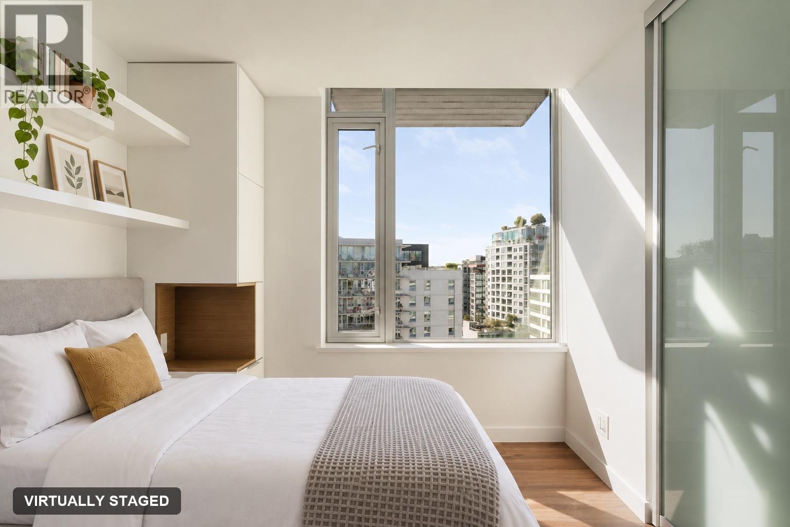 1408 1661 Quebec Street Property Photo 18