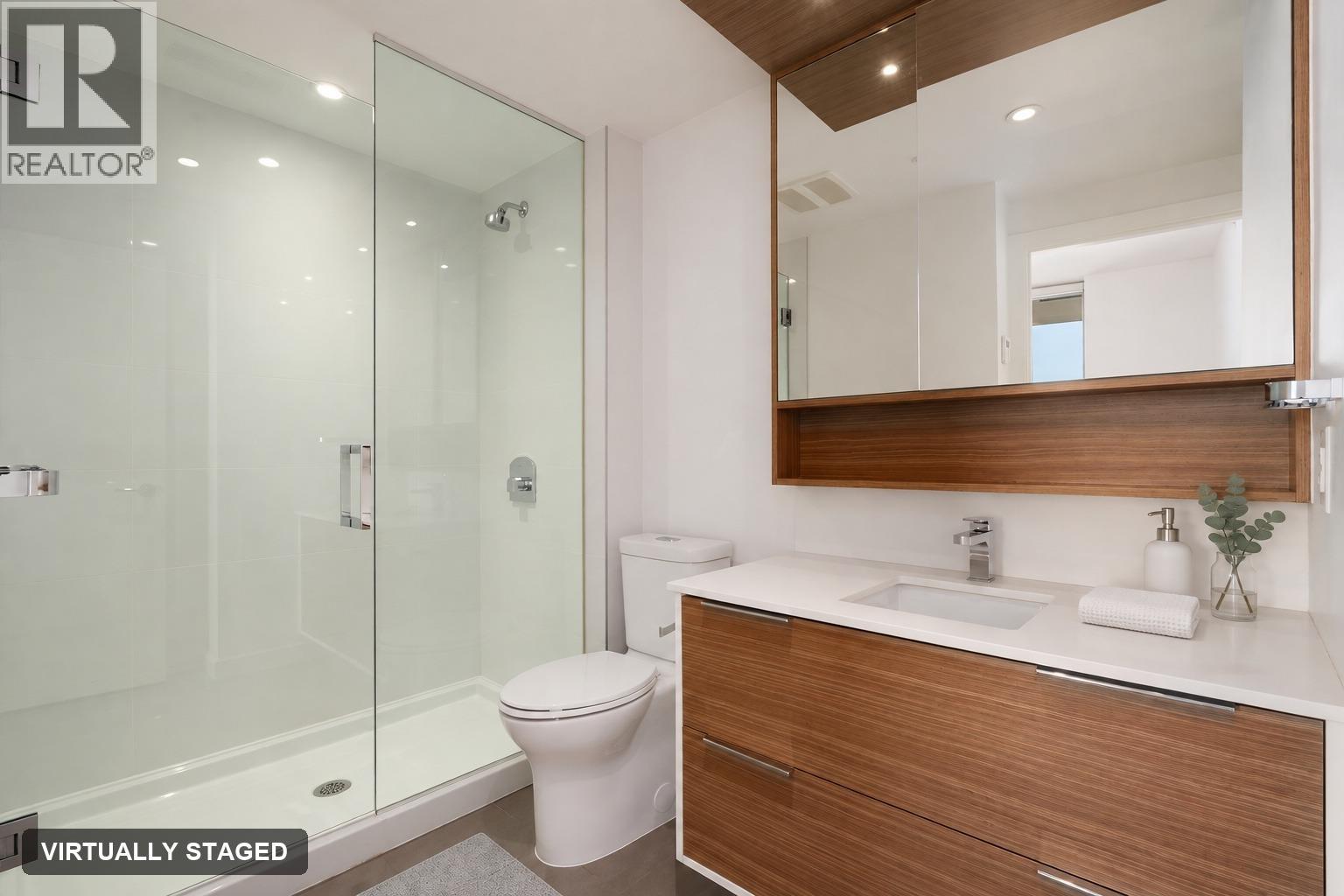 1408 1661 Quebec Street Property Photo 22