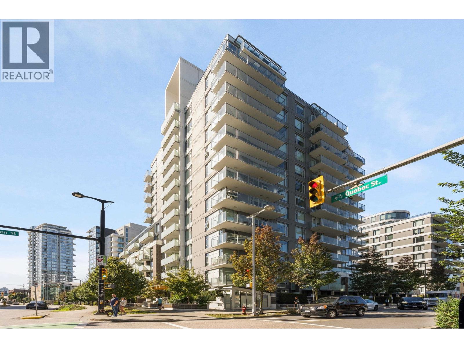 1408 1661 Quebec Street Property Photo 29