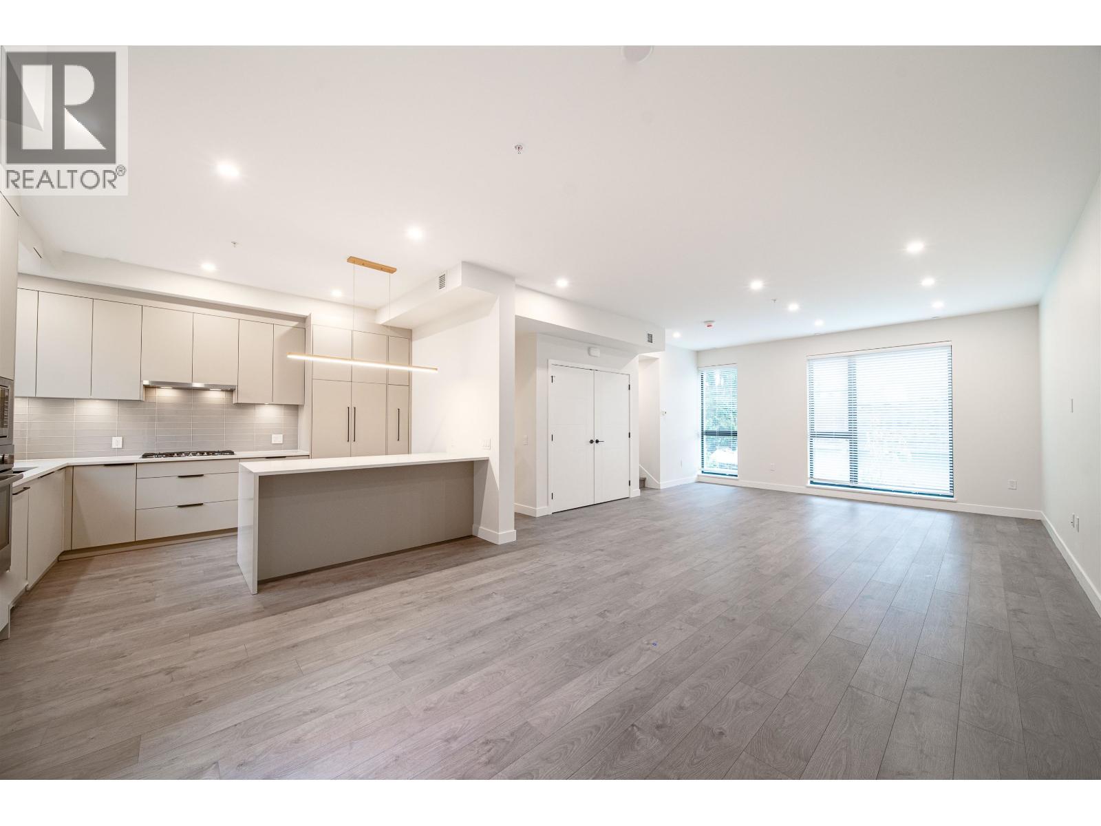 218 8699 Spires Road Property Photo 8