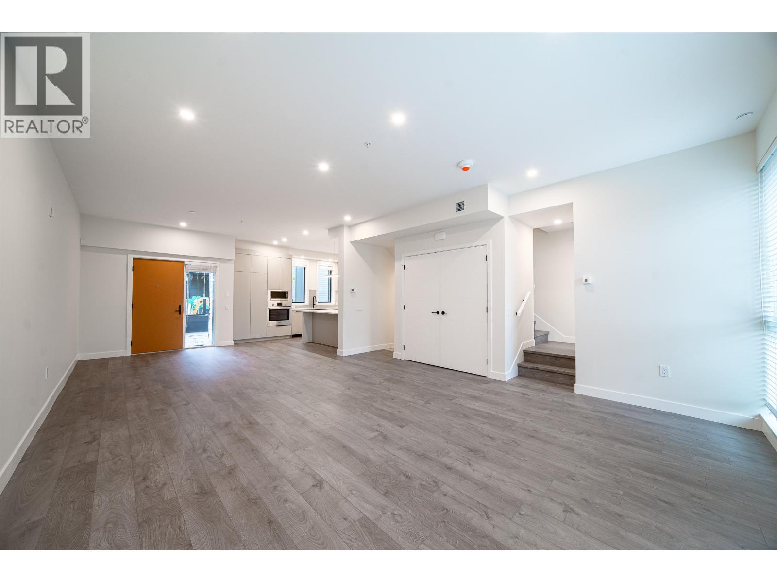 218 8699 Spires Road Property Photo 9
