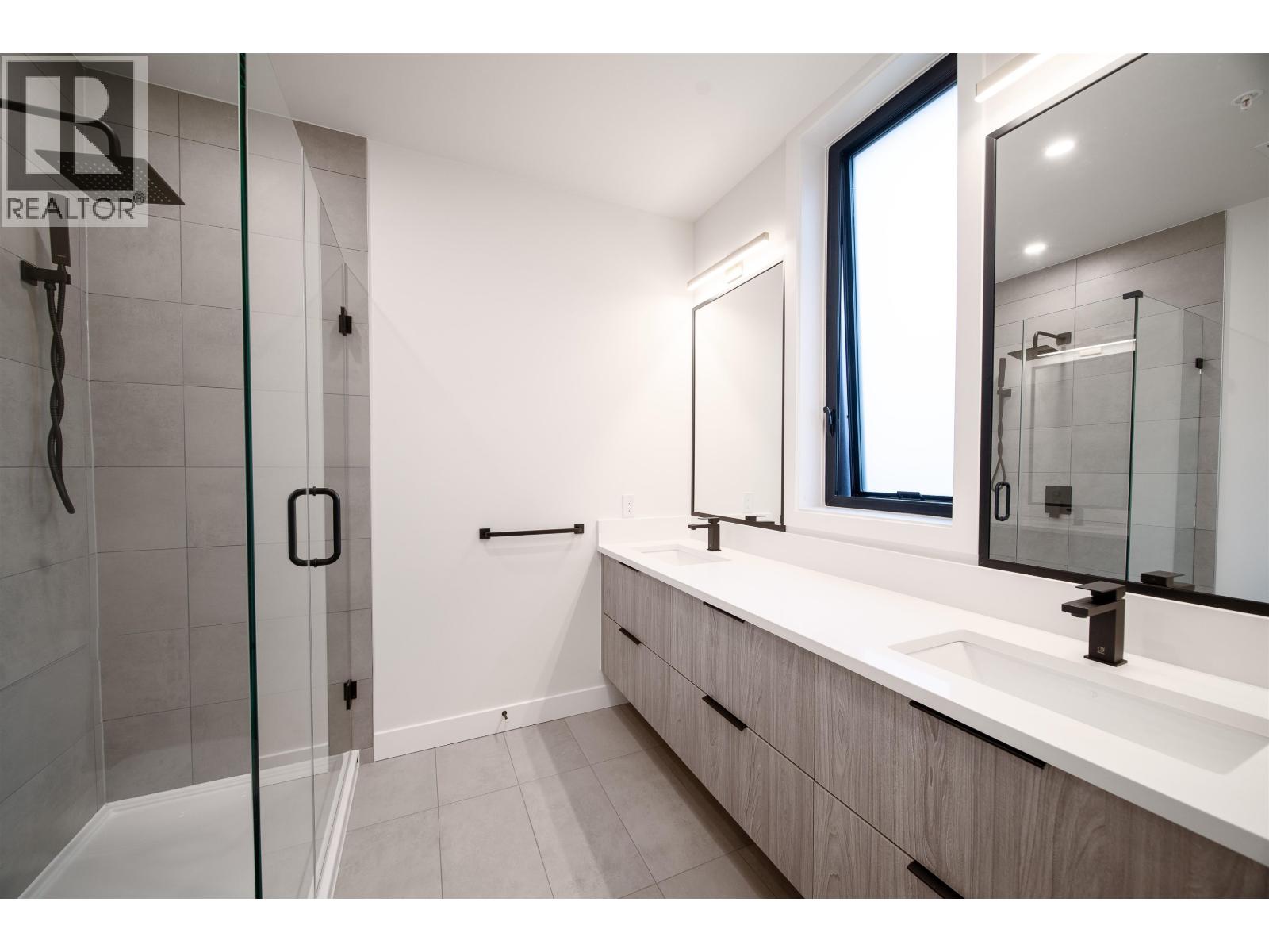 218 8699 Spires Road Property Photo 13