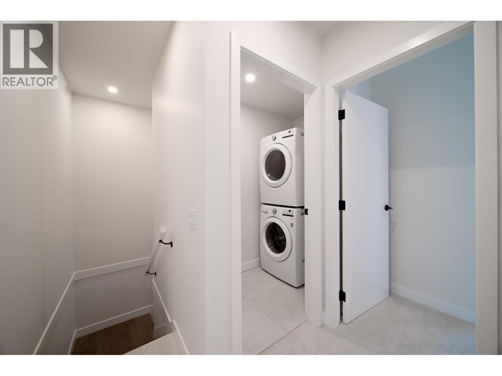 218 8699 Spires Road Property Photo 15