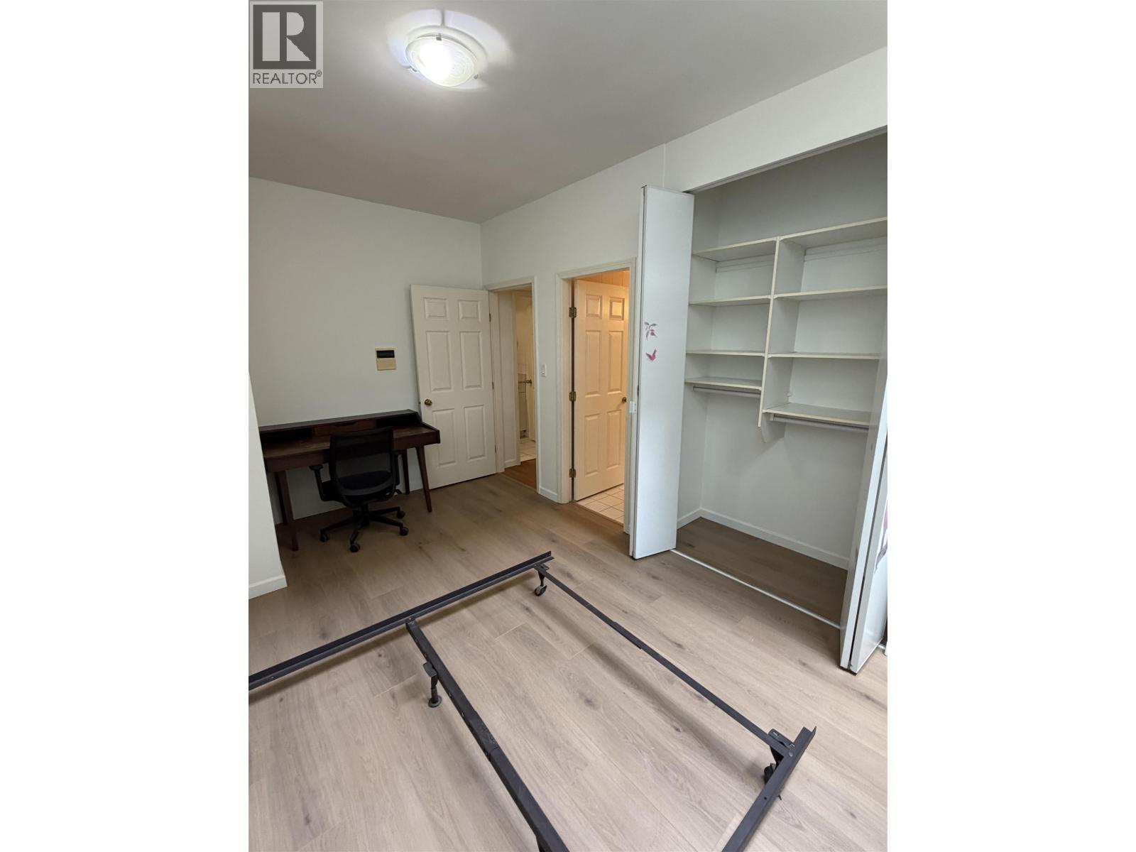 26xx W 23 Avenue Property Photo 5