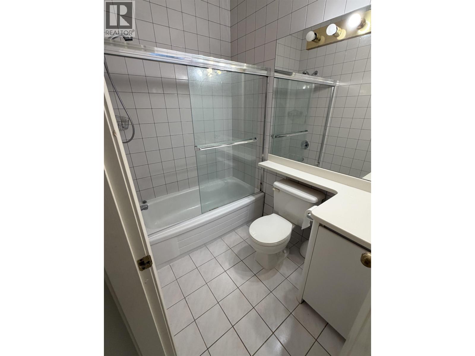26xx W 23 Avenue Property Photo 10