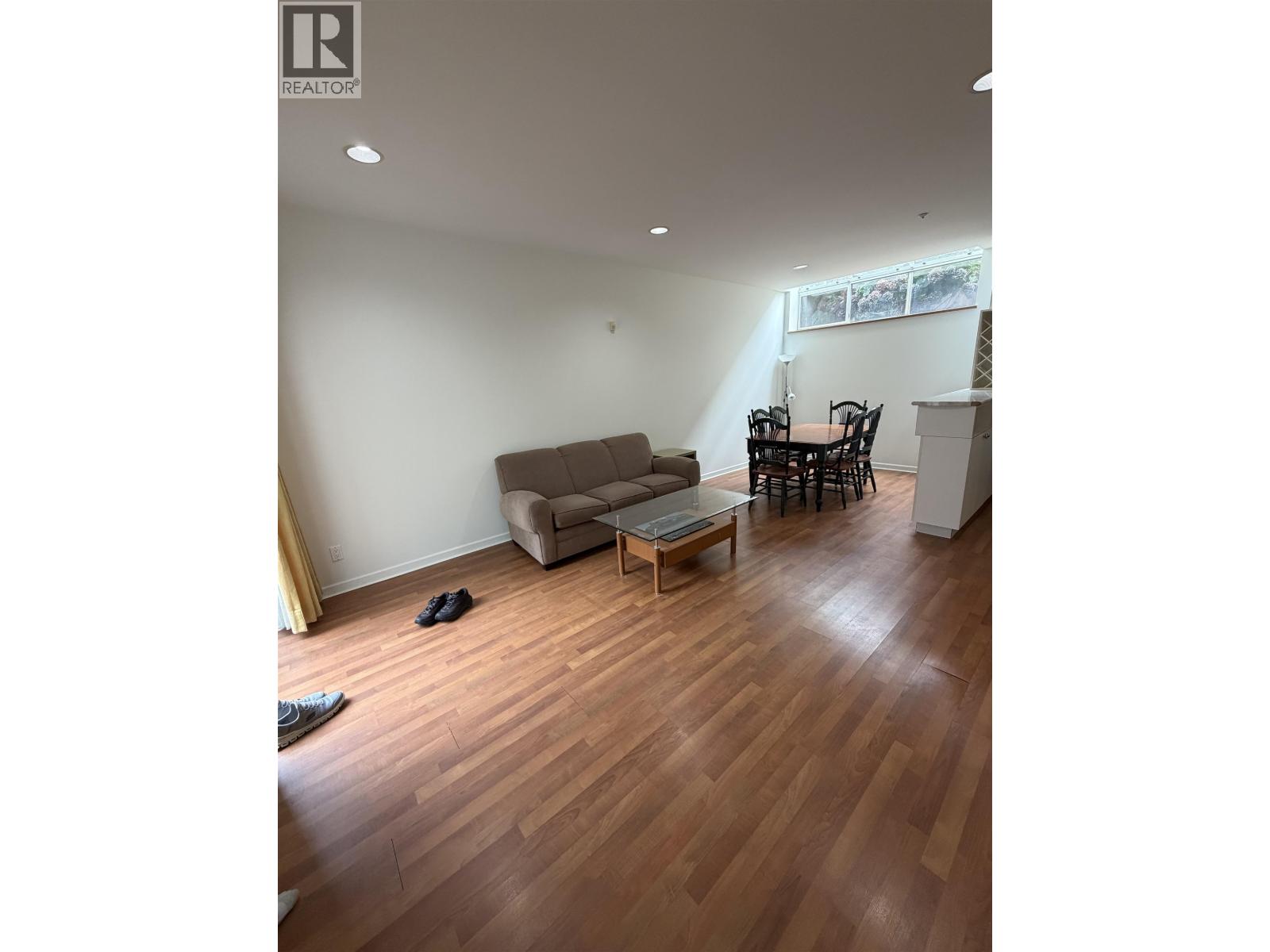26xx W 23 Avenue Property Photo 16