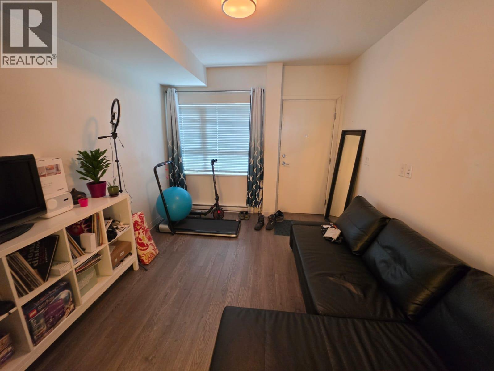404 138 E Hastings Street Property Photo 19