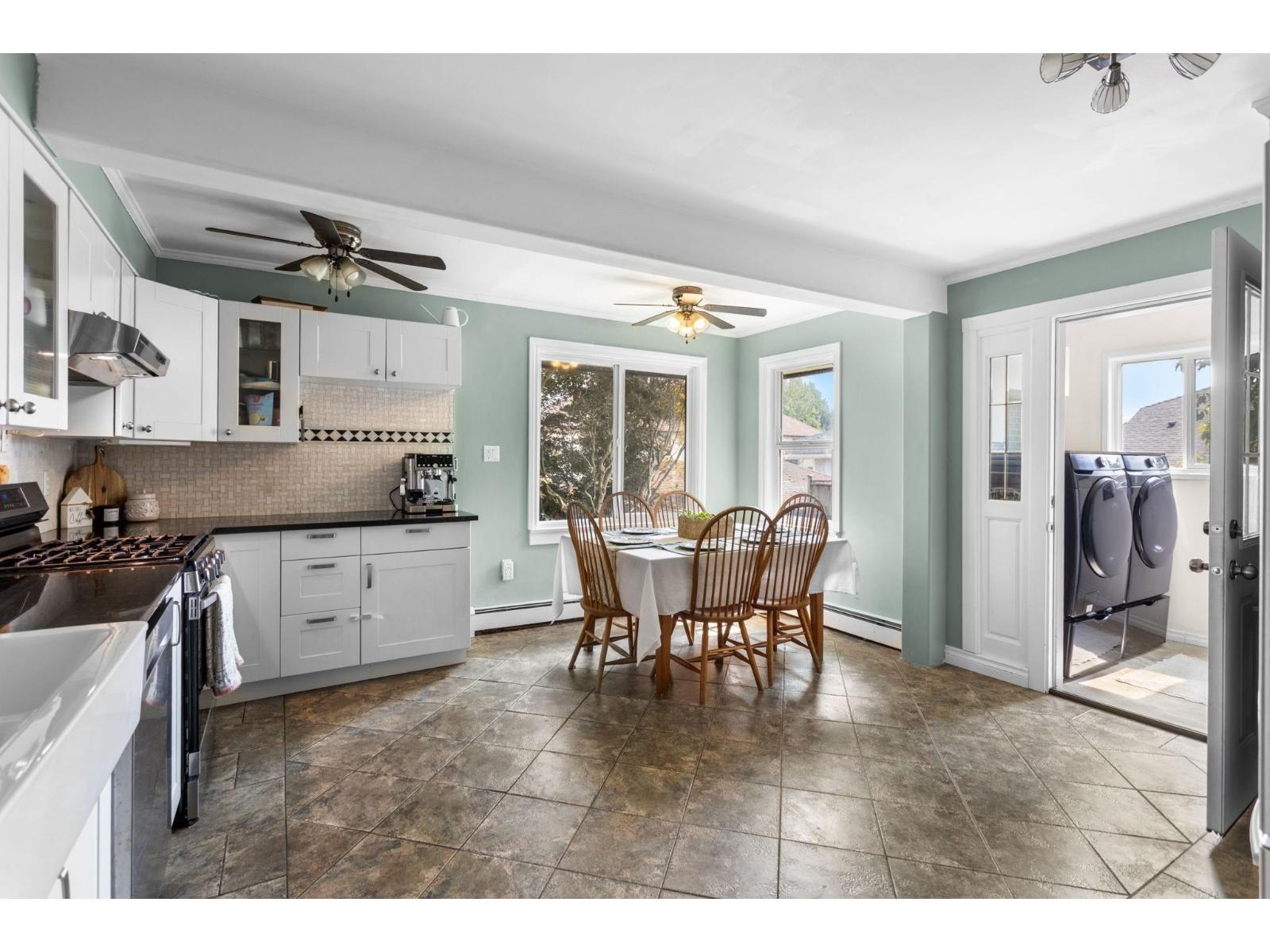 46307 Riverside Drive Property Photo 7
