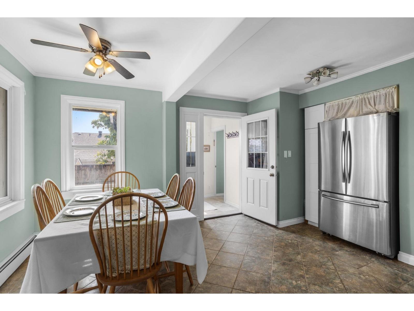 46307 Riverside Drive Property Photo 10