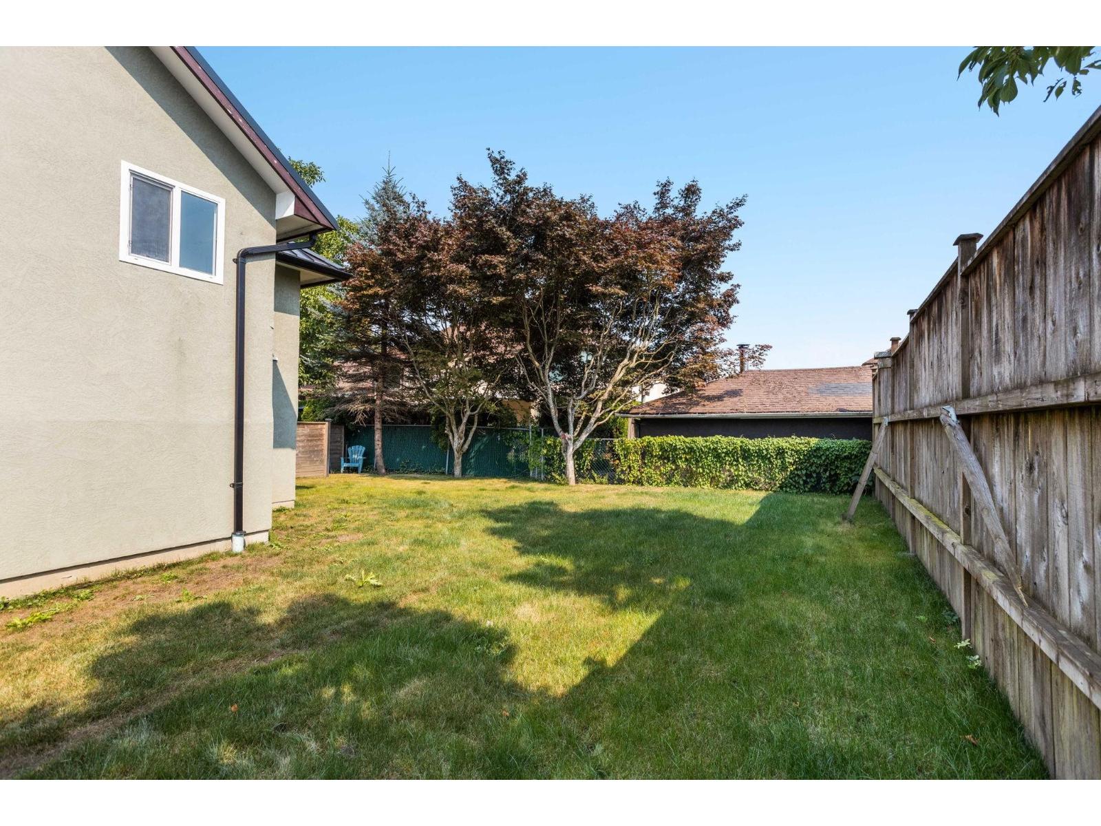 46307 Riverside Drive Property Photo 35
