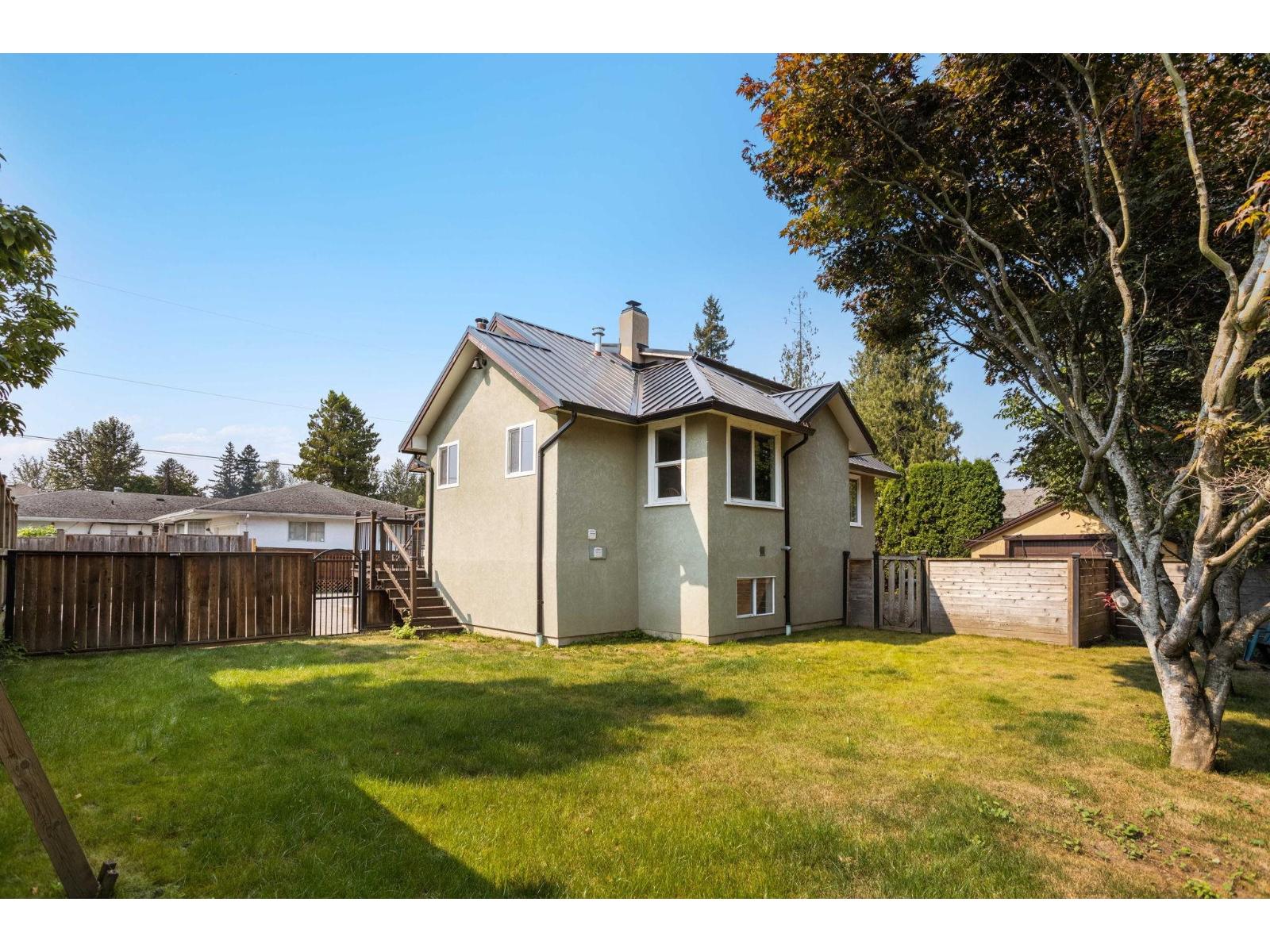 46307 Riverside Drive Property Photo 36