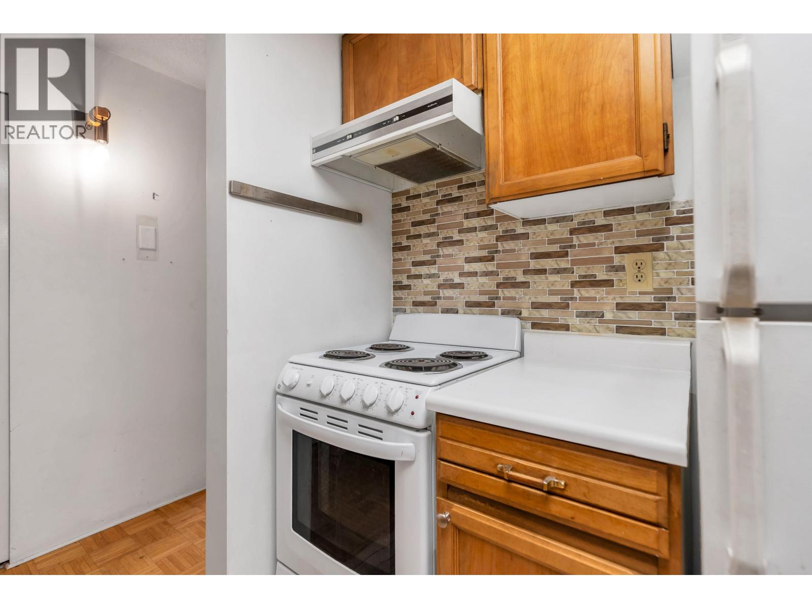 108 1535 Nelson Street Property Photo 10