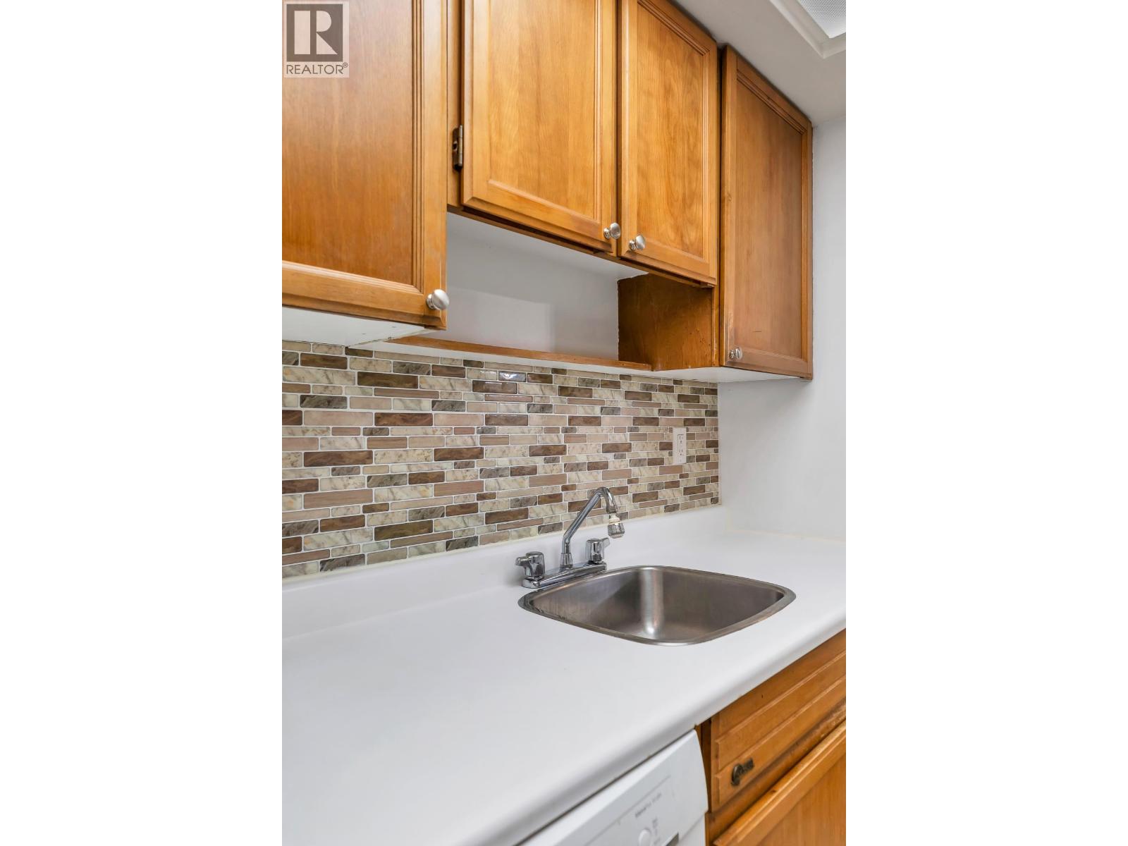 108 1535 Nelson Street Property Photo 11