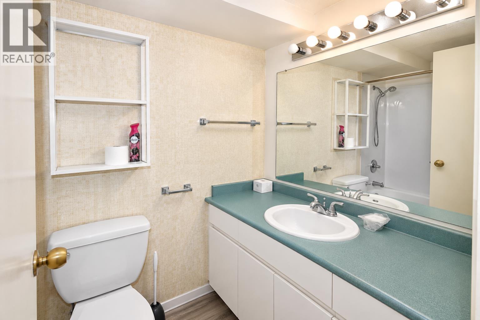 108 1535 Nelson Street Property Photo 15