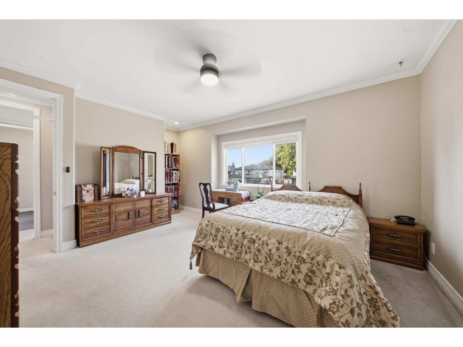 6938 127a Street Property Photo 12