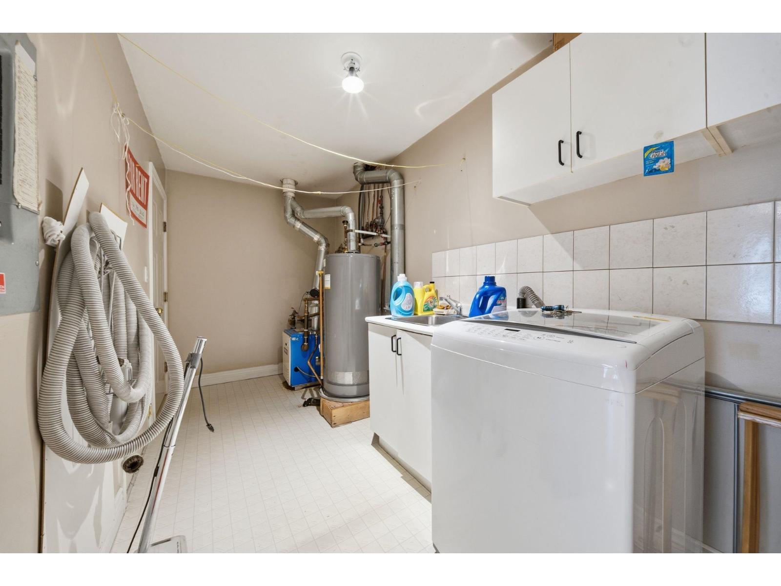 6938 127a Street Property Photo 20
