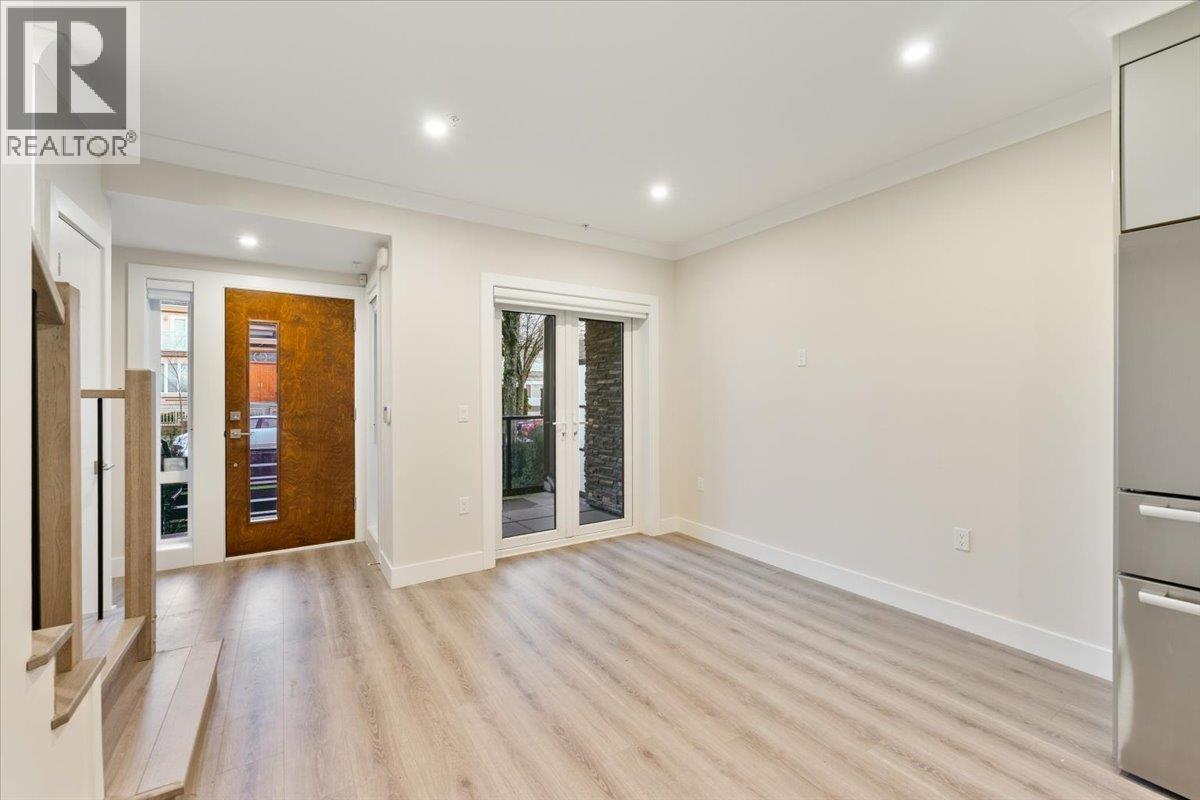 8303 French Street Property Photo 2
