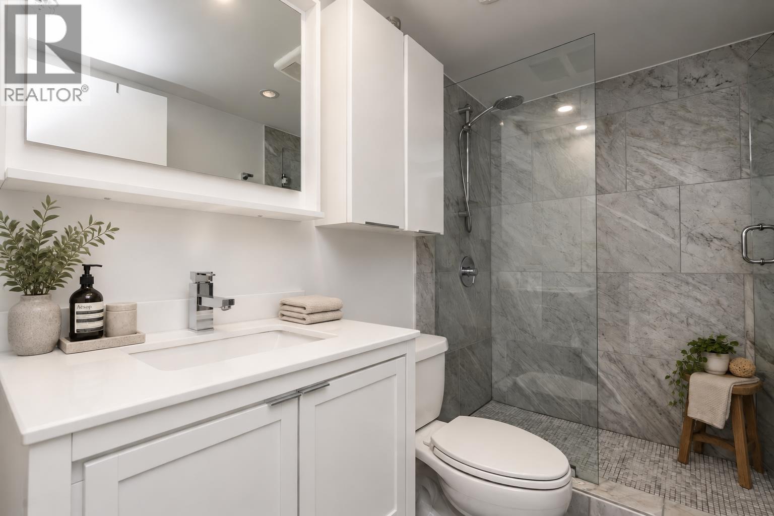 2508 788 Hamilton Street Property Photo 12